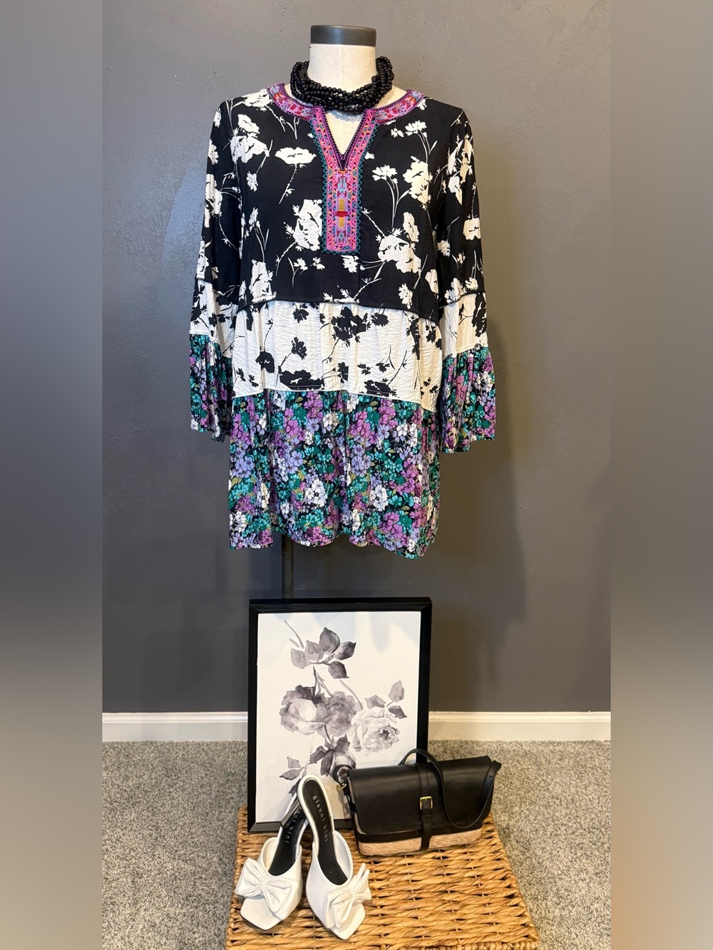 Boho Floral Tiered Tunic Top in Black, White & Purple - Picture 5 of 6